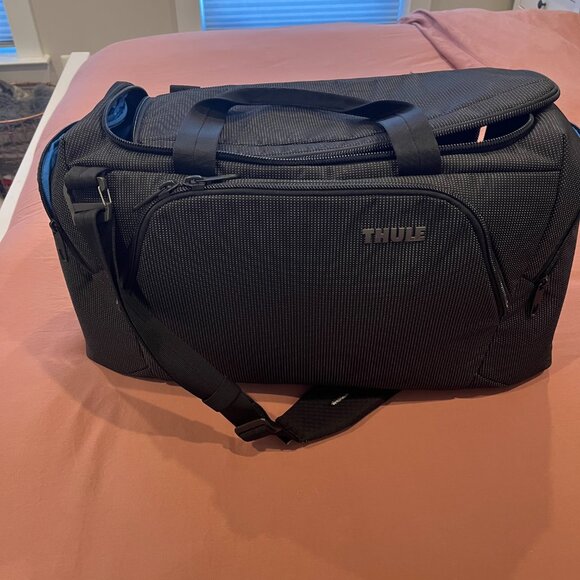 Thule Crossover Bag - Picture 1 of 11
